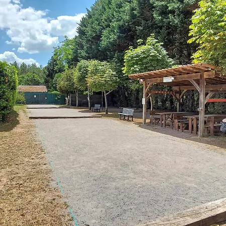 Gorgeous Stacaravan In