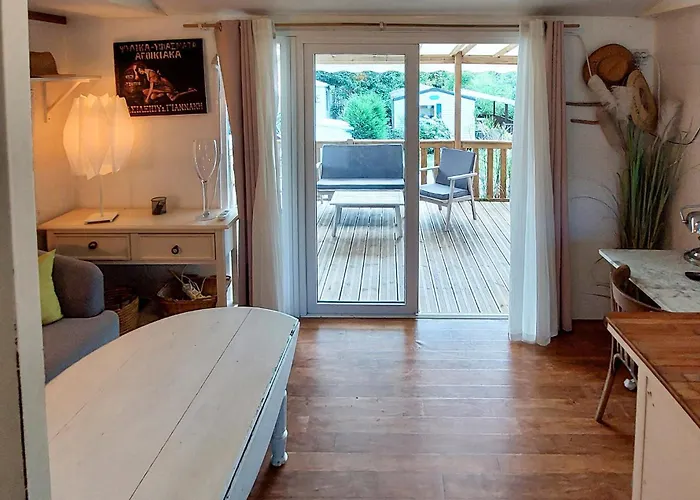 Gorgeous Stacaravan In 3* Saint-Paul-lès-Dax