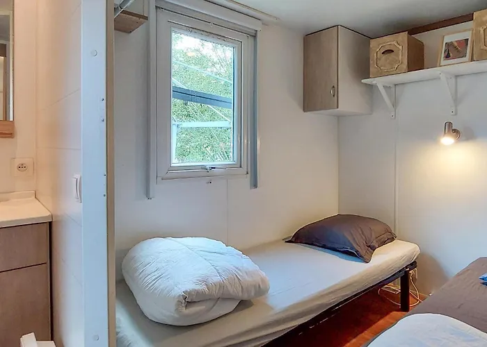 אתר קמפינג Gorgeous Stacaravan In 3*