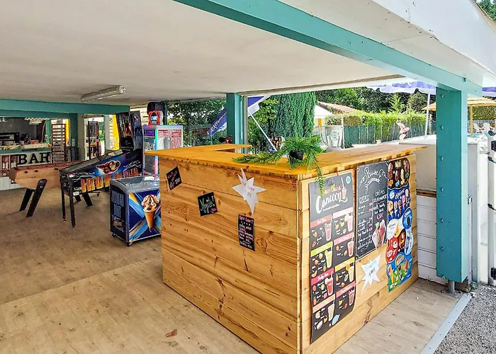 Gorgeous Stacaravan In