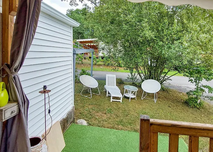 Gorgeous Stacaravan In אתר קמפינג