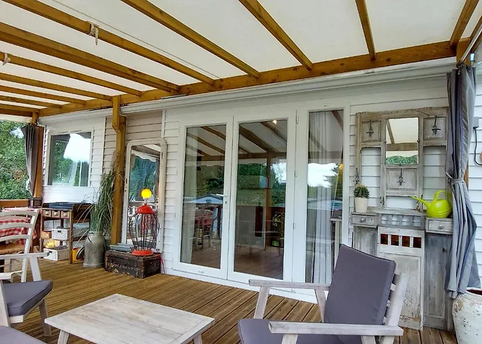 אתר קמפינג Gorgeous Stacaravan In Saint-Paul-lès-Dax